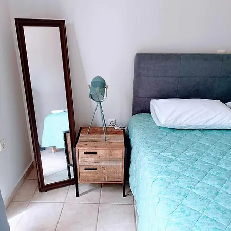 Horizon Apartment Ermioni